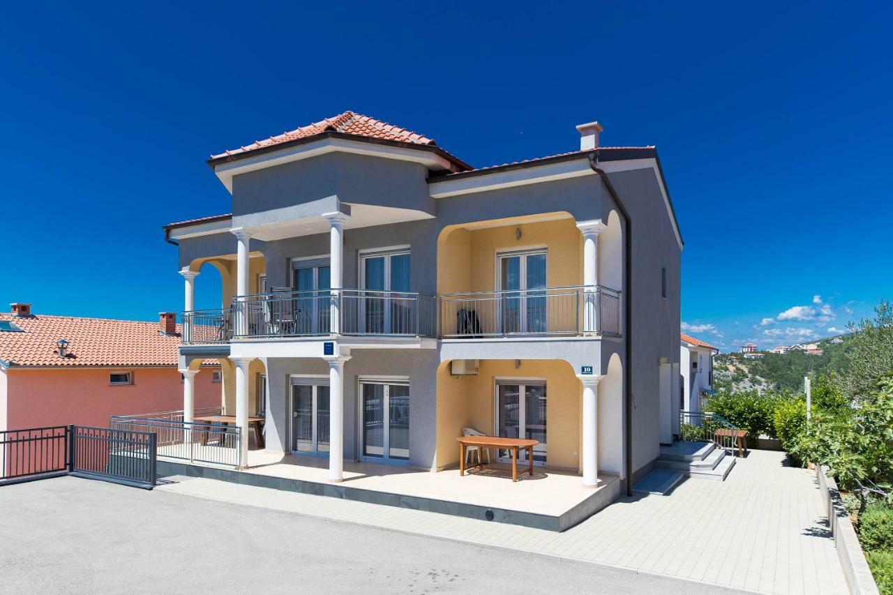 Moderne Souterrainwohnung Crikvenica Exterior photo